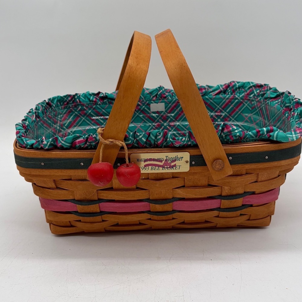 Longaberger 1993 Bee Basket Handwoven Wood Plaid Liner Protector Cherries